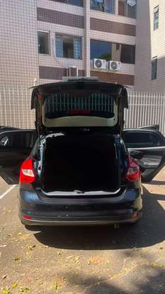 FORD-FOCUS-2013