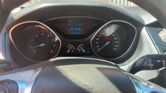 FORD-FOCUS-2013