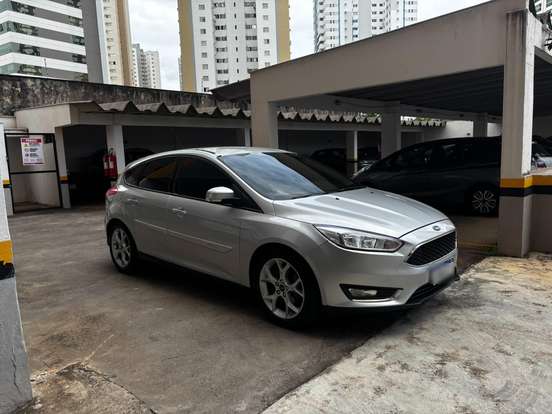 FORD-FOCUS-2015
