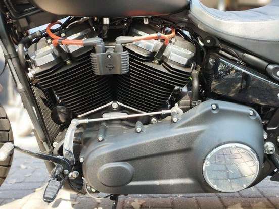 HARLEY-DAVIDSON-DYNA FAT BOB HARLEY-DAVIDSON-DYNA FAT BOB-2019