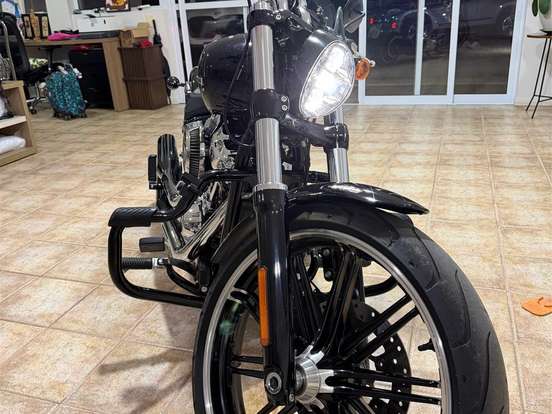 HARLEY-DAVIDSON-SOFTAIL BREAKOUT 114 HARLEY-DAVIDSON-SOFTAIL BREAKOUT 114-2022