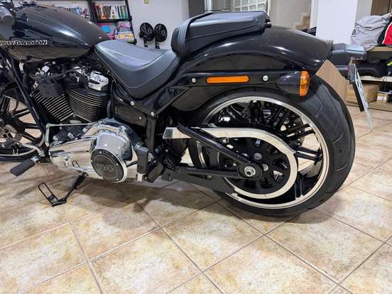 HARLEY-DAVIDSON-SOFTAIL BREAKOUT 114 HARLEY-DAVIDSON-SOFTAIL BREAKOUT 114-2022