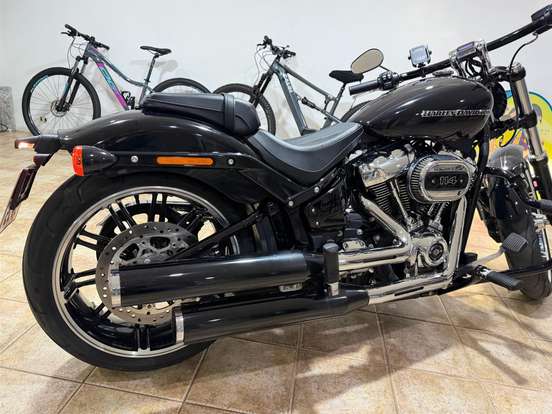 HARLEY-DAVIDSON-SOFTAIL BREAKOUT 114 HARLEY-DAVIDSON-SOFTAIL BREAKOUT 114-2022