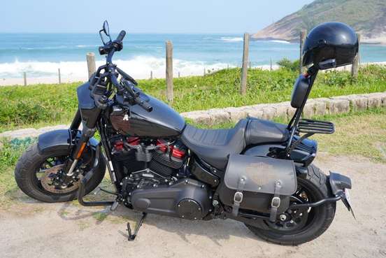 HARLEY-DAVIDSON-SOFTAIL FAT BOB 114-2024