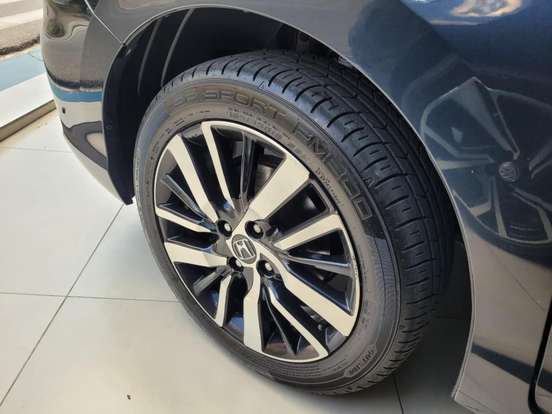 HONDA-CITY-1.5 i-VTEC FLEX HATCH TOURING CVT HONDA-CITY-2023
