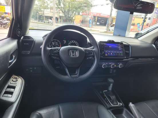 HONDA-CITY-1.5 i-VTEC FLEX HATCH TOURING CVT HONDA-CITY-2023