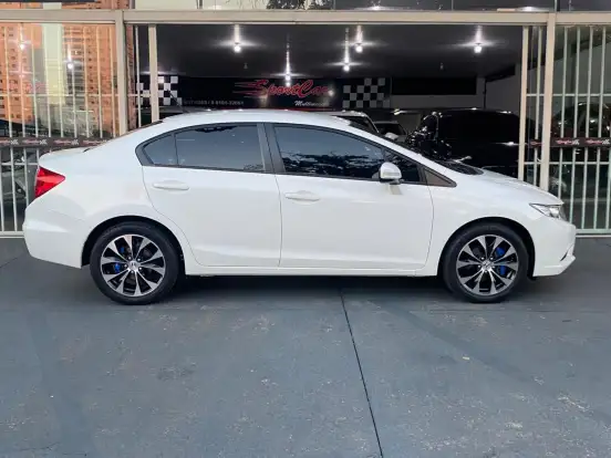 HONDA-CIVIC-2.0 LXR 16V FLEX 4P AUTOMÁTICO HONDA-CIVIC-2016