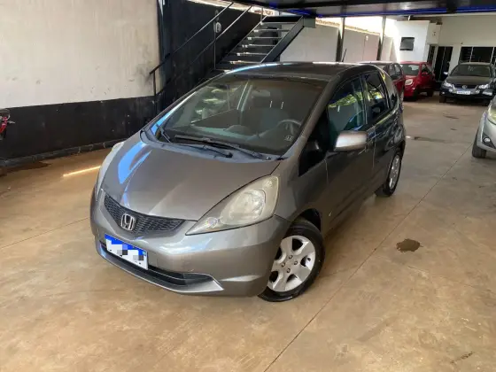 HONDA FIT 1.4 LXL 16V FLEX 4P AUTOMÁTICO HONDA FIT 1.4 LXL 16V FLEX 4P AUTOMÁTICO