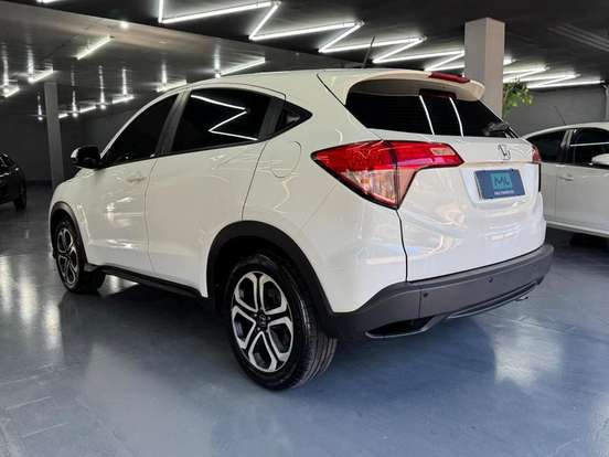HONDA-HR-V-1.8 16V FLEX LX 4P AUTOMÁTICO HONDA-HR-V-2015