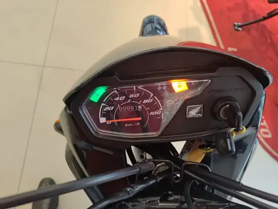 HONDA-POP 110i ES-2026