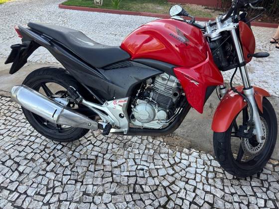HONDA CB 300R 
