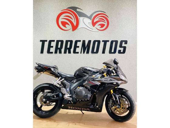 HONDA CBR 1000RR FIREBLADE 