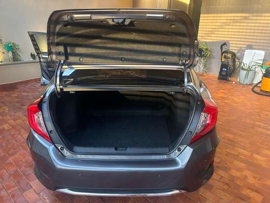 HONDA-CIVIC-2021