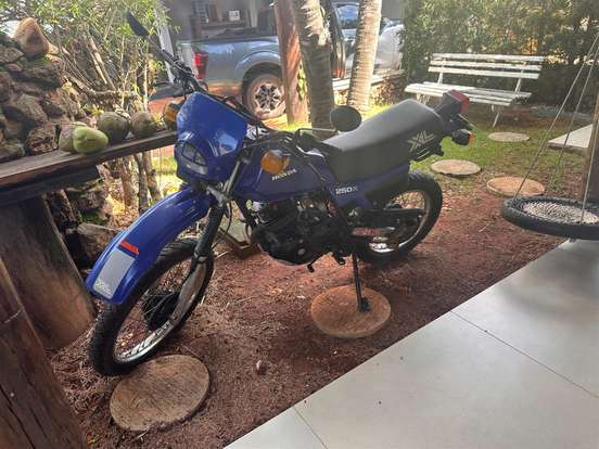 HONDA-XL 250R HONDA-XL 250R-1983