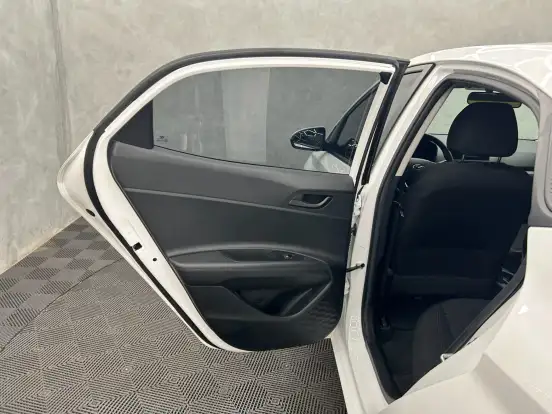 HYUNDAI-HB20-2022