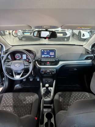 HYUNDAI-HB20-2025