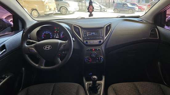 HYUNDAI-HB20-2016