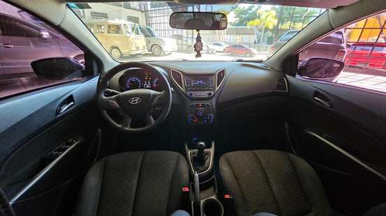 HYUNDAI-HB20-2016
