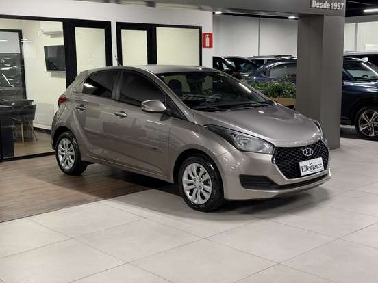 HYUNDAI-HB20-2018