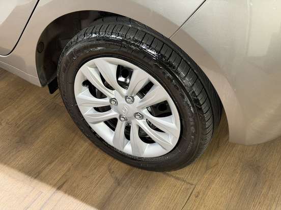 HYUNDAI-HB20-2018