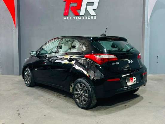 HYUNDAI-HB20-1.0 COMFORT PLUS 12V FLEX 4P MANUAL HYUNDAI-HB20-2017