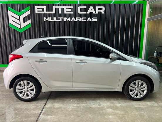 HYUNDAI-HB20-2016