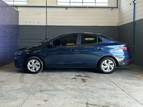 HYUNDAI-HB20S-2024
