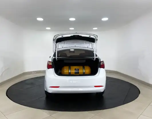 HYUNDAI-HB20S-2015