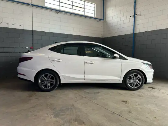 HYUNDAI-HB20S-1.0 TGDI FLEX COMFORT AUTOMÁTICO HYUNDAI-HB20S-2024