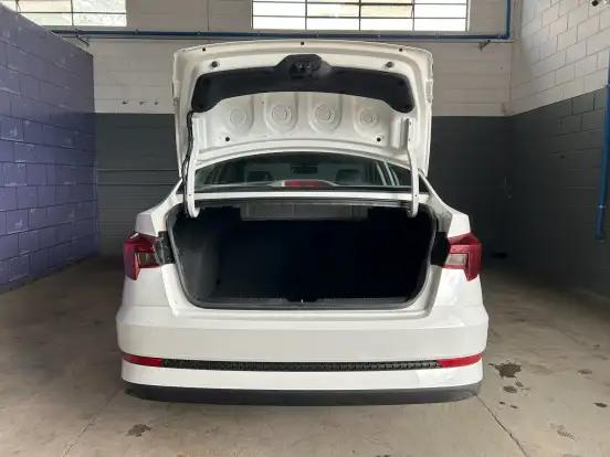 HYUNDAI-HB20S-2024