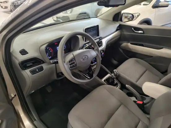 HYUNDAI-HB20S-2022