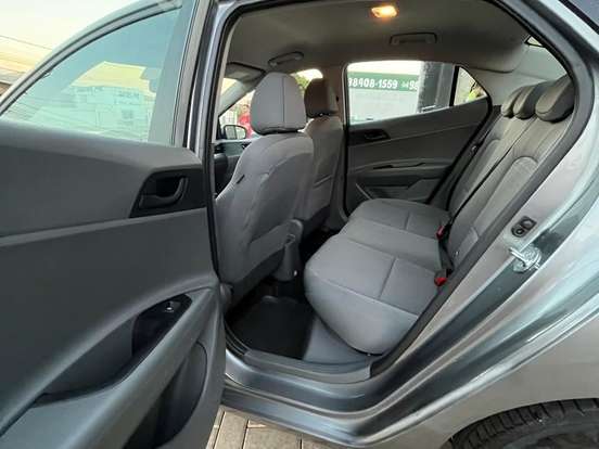 HYUNDAI-HB20S-2023