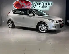 HYUNDAI I30 2.0 MPFI GLS 16V GASOLINA 4P MANUAL HYUNDAI I30 2.0 MPFI GLS 16V GASOLINA 4P MANUAL
