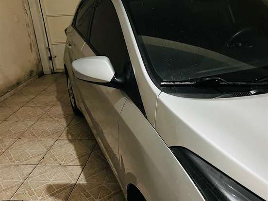 HYUNDAI-HB20-1.6 COMFORT PLUS 16V FLEX 4P MANUAL HYUNDAI-HB20-2015