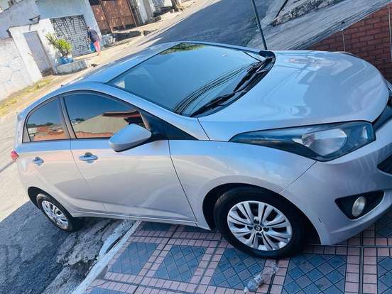 HYUNDAI-HB20-1.6 COMFORT PLUS 16V FLEX 4P MANUAL HYUNDAI-HB20-2015
