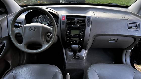 HYUNDAI TUCSON 2.0 MPFI GLS 16V 143CV 2WD FLEX 4P AUTOMÁTICO