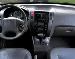 HYUNDAI TUCSON 2.0 MPFI GLS 16V 143CV 2WD FLEX 4P AUTOMÁTICO HYUNDAI TUCSON 2.0 MPFI GLS 16V 143CV 2WD FLEX 4P AUTOMÁTICO
