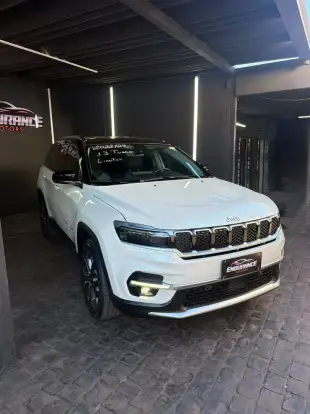 JEEP-COMMANDER-2022