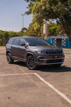 JEEP-COMMANDER-2025