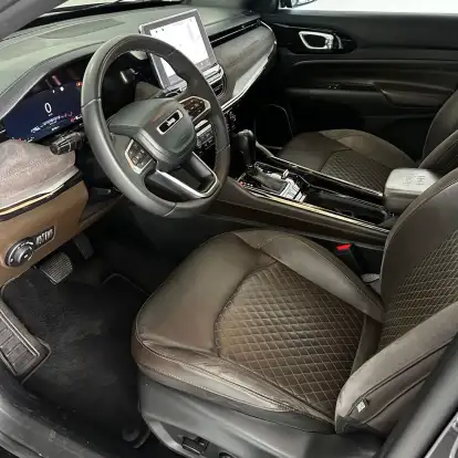 JEEP-COMMANDER-2022