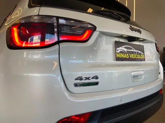JEEP-COMPASS-2019
