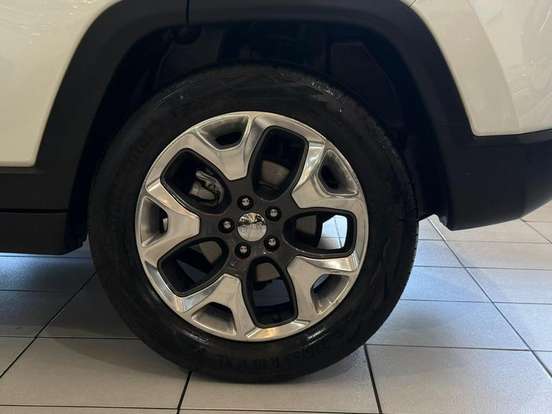 JEEP-COMPASS-2.0 16V FLEX LONGITUDE AUTOMÁTICO JEEP-COMPASS-2019