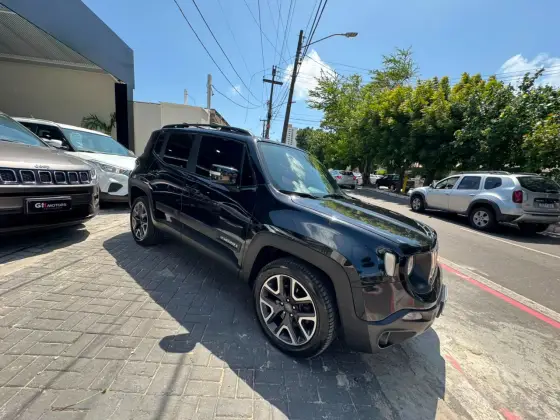 JEEP RENEGADE 2.0 16V TURBO DIESEL LONGITUDE 4P 4X4 AUTOMÁTICO JEEP RENEGADE 2.0 16V TURBO DIESEL LONGITUDE 4P 4X4 AUTOMÁTICO