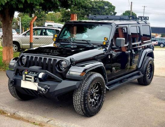 JEEP WRANGLER 2.0 TURBO GASOLINA SAHARA 2P 4X4 AT8