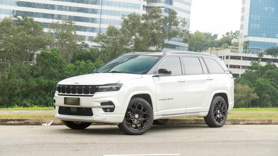 JEEP COMMANDER 1.3 T270 TURBO FLEX OVERLAND AT6