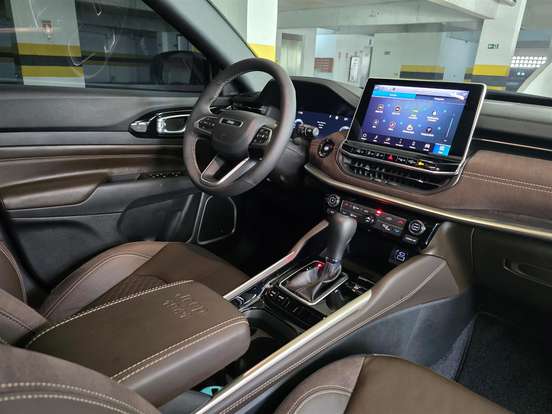 JEEP-COMMANDER-2026