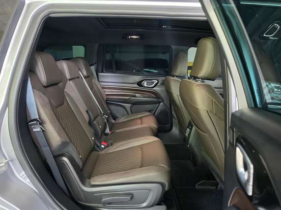JEEP-COMMANDER-2026