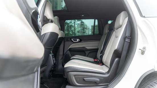 JEEP-COMMANDER-1.3 T270 TURBO FLEX OVERLAND AT6 JEEP-COMMANDER-2023