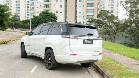 JEEP-COMMANDER-1.3 T270 TURBO FLEX OVERLAND AT6 JEEP-COMMANDER-2023
