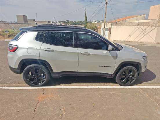 JEEP-COMPASS-2016